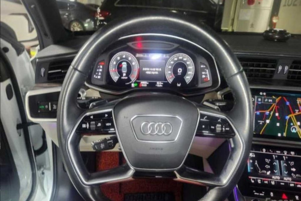 2022 Audi A6 с пробегом 44 980 км