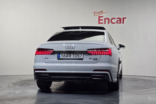 2022 Audi A6 с пробегом 70 078 км