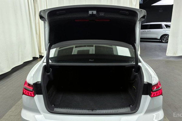 2021 Audi A6 с пробегом 86 932 км