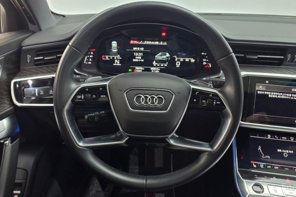 2022 Audi A6 с пробегом 70 078 км