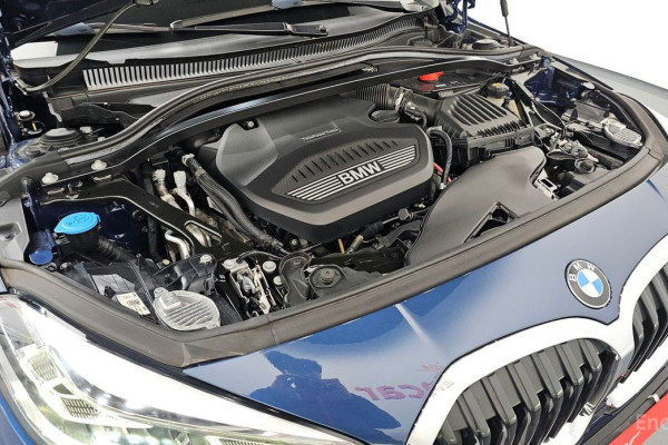 2021 BMW 1 серии с пробегом 49 557 км