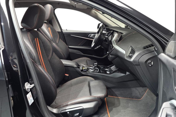 2021 BMW 1 серии с пробегом 68 327 км