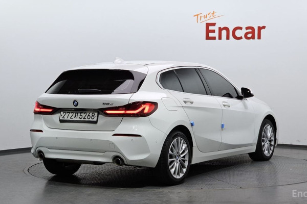 2020 BMW 1 серии с пробегом 111 933 км