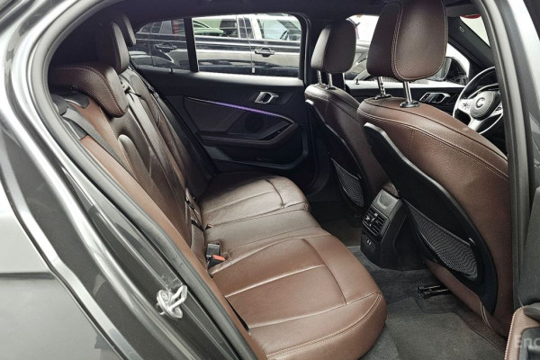 2021 BMW 1 серии с пробегом 42 139 км