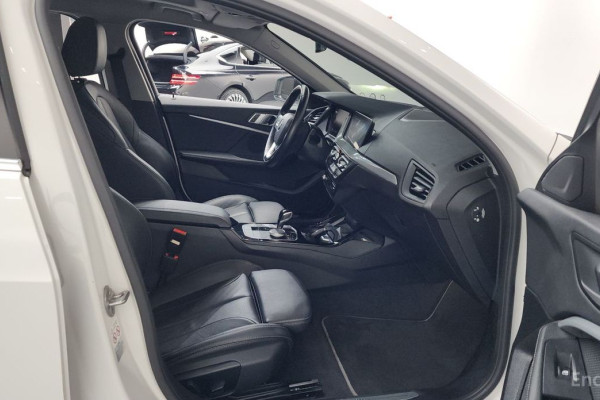 2022 BMW 1 серии с пробегом 58 175 км