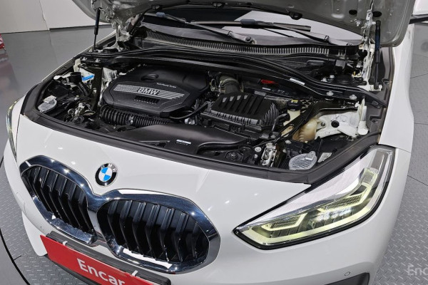 2021 BMW 1 серии с пробегом 48 574 км