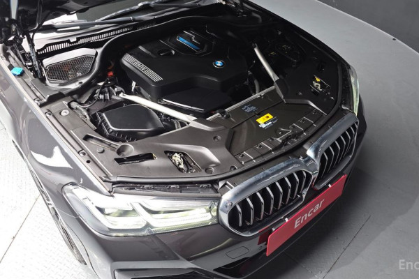 2021 BMW 5 серии с пробегом 80 002 км