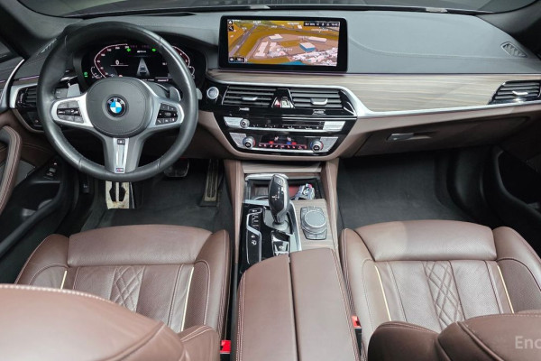 2021 BMW 5 серии с пробегом 80 002 км
