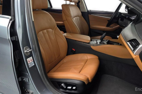 2020 BMW 5 серии с пробегом 69 884 км