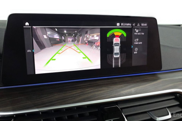 2020 BMW 5 серии с пробегом 69 884 км