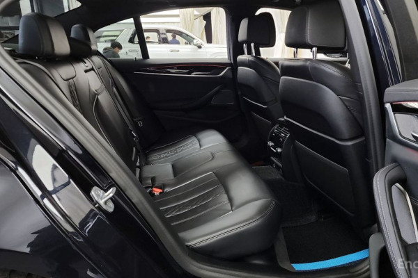 2021 BMW 5 серии с пробегом 111 150 км