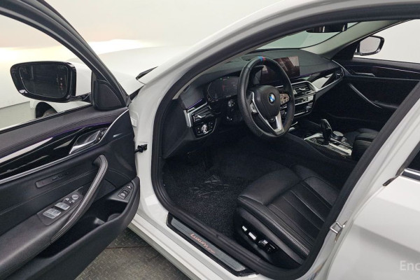 2020 BMW 5 серии с пробегом 85 169 км