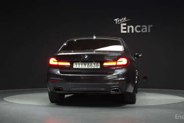 2020 BMW 5 серии с пробегом 102 111 км