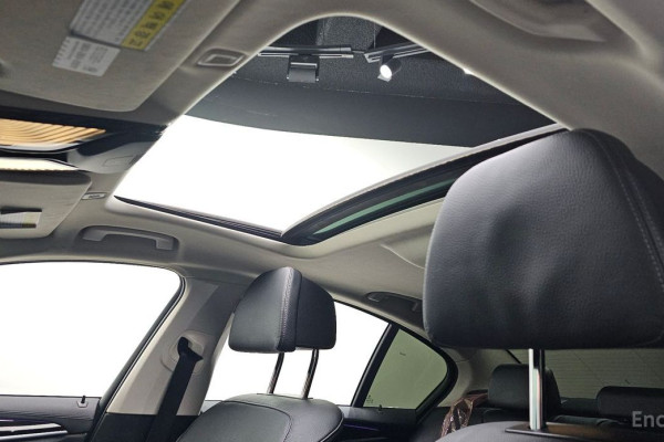 2020 BMW 5 серии с пробегом 85 169 км