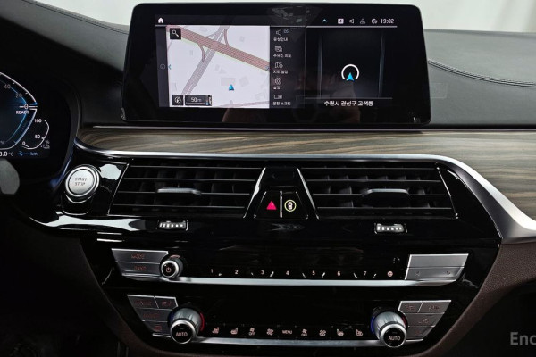 2020 BMW 5 серии с пробегом 66 079 км