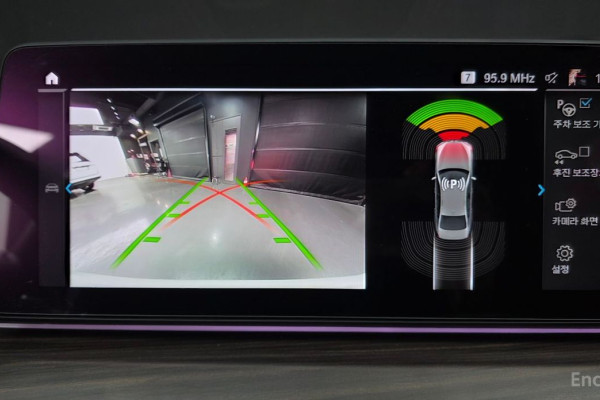 2020 BMW 5 серии с пробегом 93 057 км