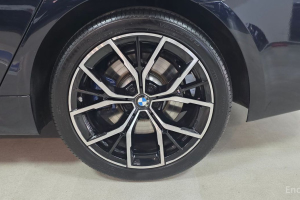 2021 BMW 5 серии с пробегом 93 247 км