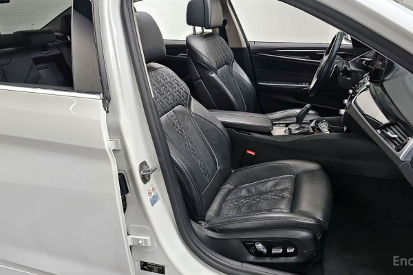 2019 BMW 5 серии с пробегом 71 792 км