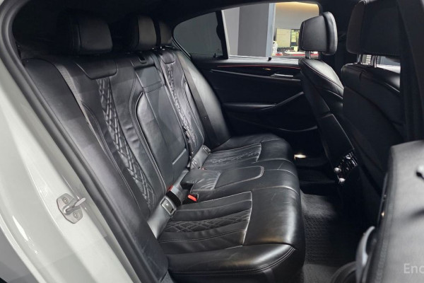 2020 BMW 5 серии с пробегом 105 780 км