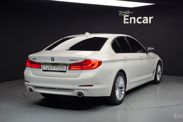 2020 BMW 5 серии с пробегом 76 676 км