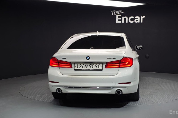 2020 BMW 5 серии с пробегом 76 676 км