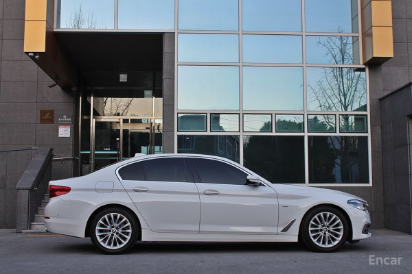 2018 BMW 5 серии с пробегом 67 100 км