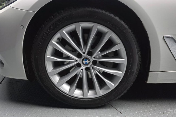 2020 BMW 5 серии с пробегом 76 676 км