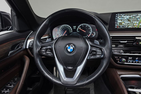 2018 BMW 5 серии с пробегом 66 657 км