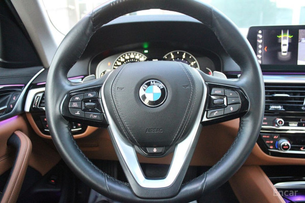 2018 BMW 5 серии с пробегом 67 100 км