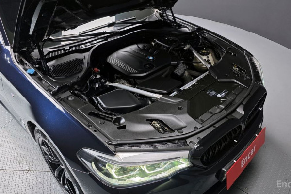 2020 BMW 5 серии с пробегом 105 442 км