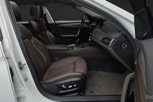 2020 BMW 5 серии с пробегом 76 676 км