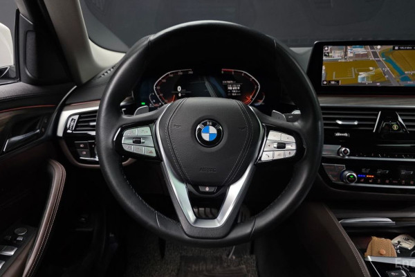 2020 BMW 5 серии с пробегом 76 676 км