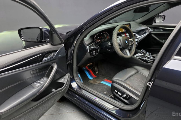 2020 BMW 5 серии с пробегом 105 442 км
