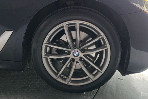 2018 BMW 5 серии с пробегом 114 742 км