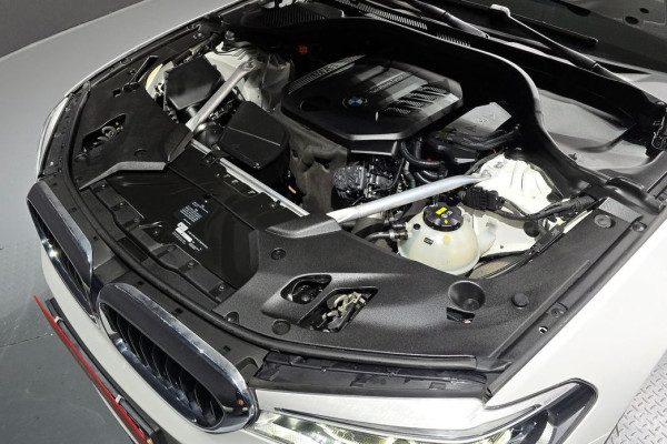 2019 BMW 5 серии с пробегом 99 440 км