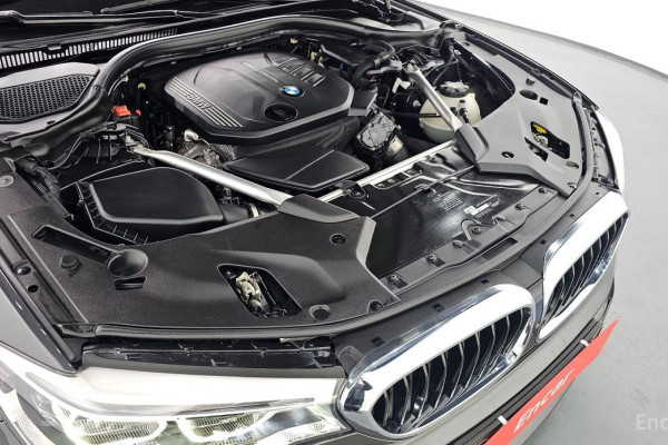 2020 BMW 5 серии с пробегом 62 991 км