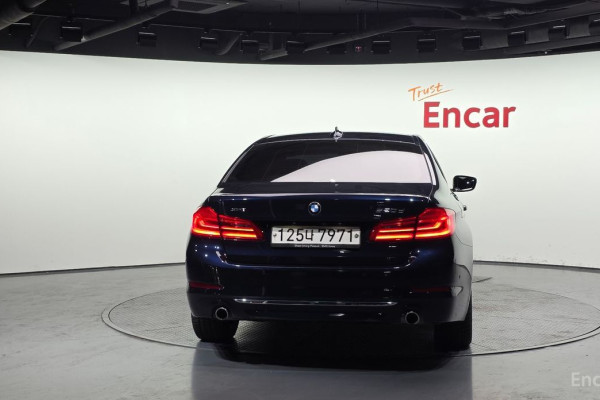 2020 BMW 5 серии с пробегом 135 827 км