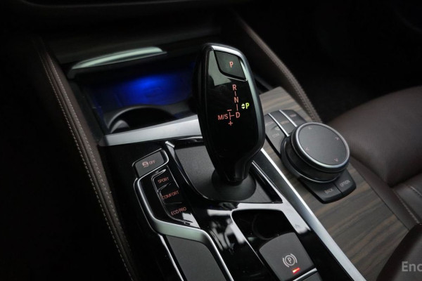 2020 BMW 5 серии с пробегом 135 827 км