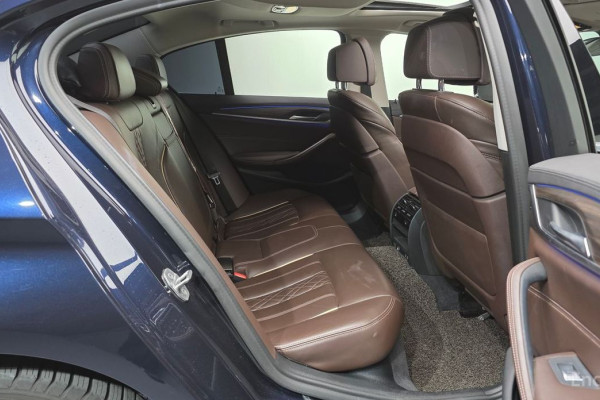 2020 BMW 5 серии с пробегом 135 827 км