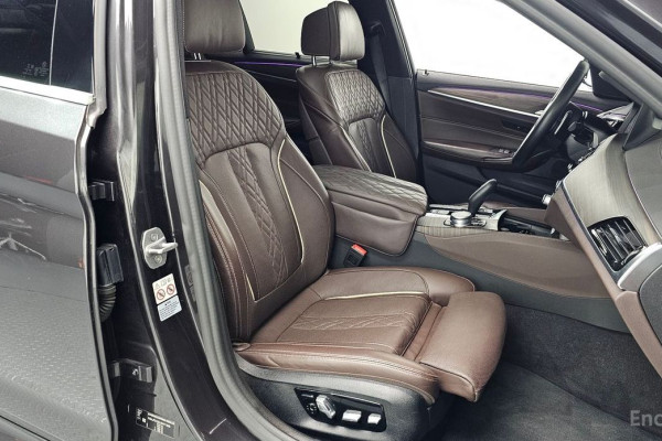 2020 BMW 5 серии с пробегом 62 991 км