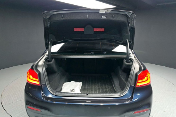 2020 BMW 5 серии с пробегом 105 442 км