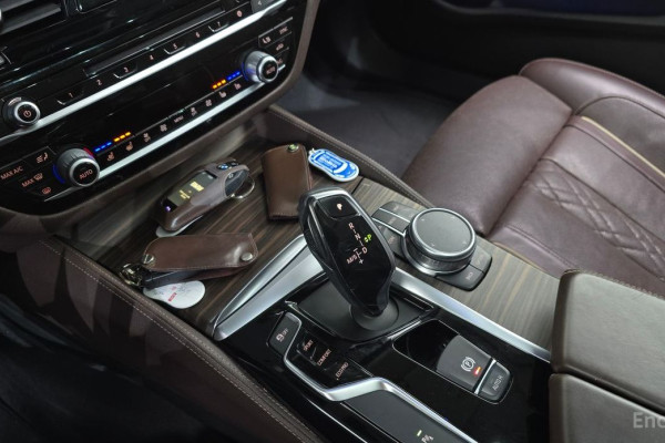 2018 BMW 5 серии с пробегом 98 335 км