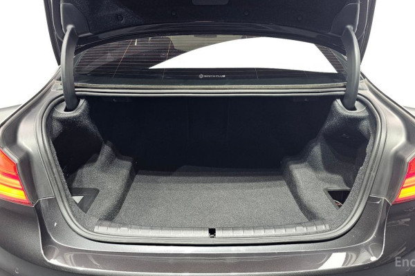 2020 BMW 5 серии с пробегом 62 991 км