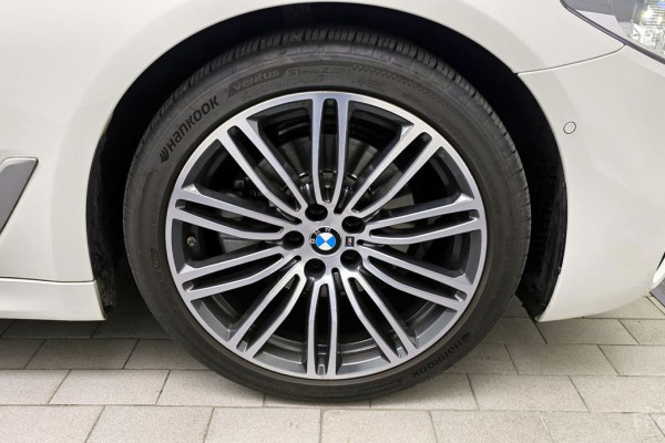 2020 BMW 5 серии с пробегом 69 322 км