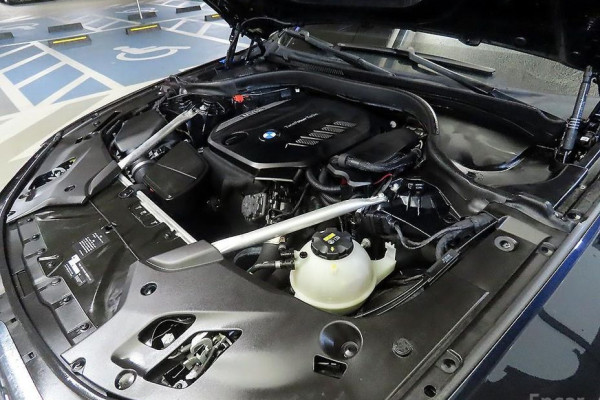 2020 BMW 5 серии с пробегом 80 218 км