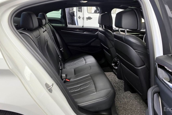 2020 BMW 5 серии с пробегом 69 322 км