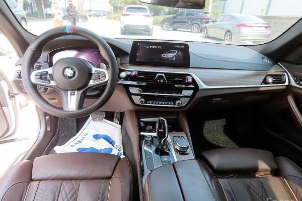 2019 BMW 5 серии с пробегом 129 172 км