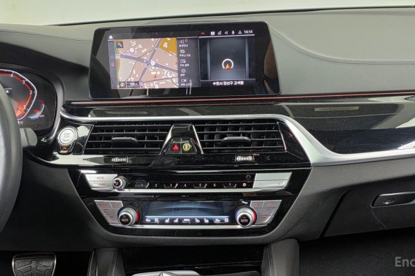 2020 BMW 5 серии с пробегом 69 322 км