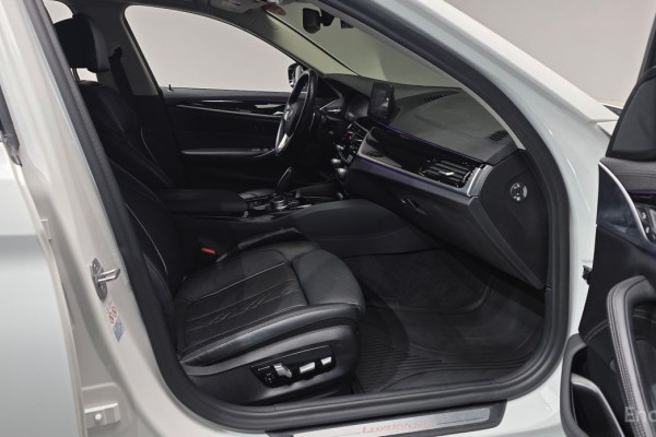 2019 BMW 5 серии с пробегом 66 168 км