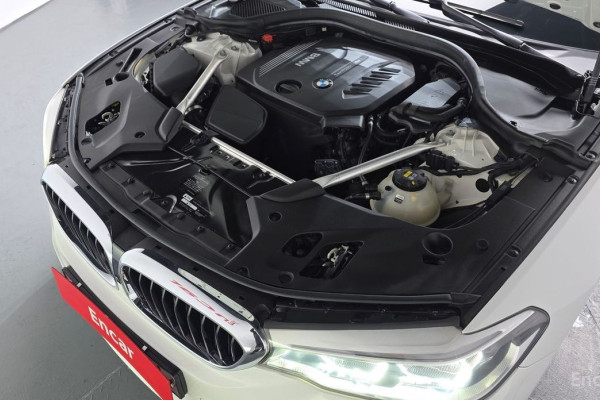 2018 BMW 5 серии с пробегом 65 031 км